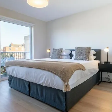 Synergy Montague Street *