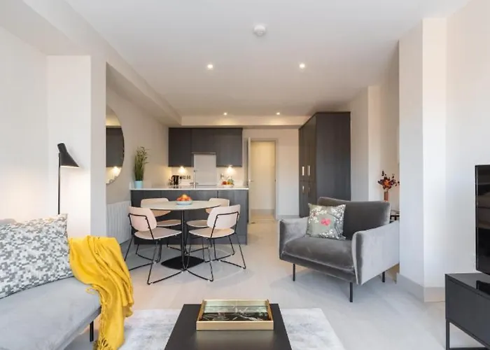 Synergy Montague Street Апартаменты *