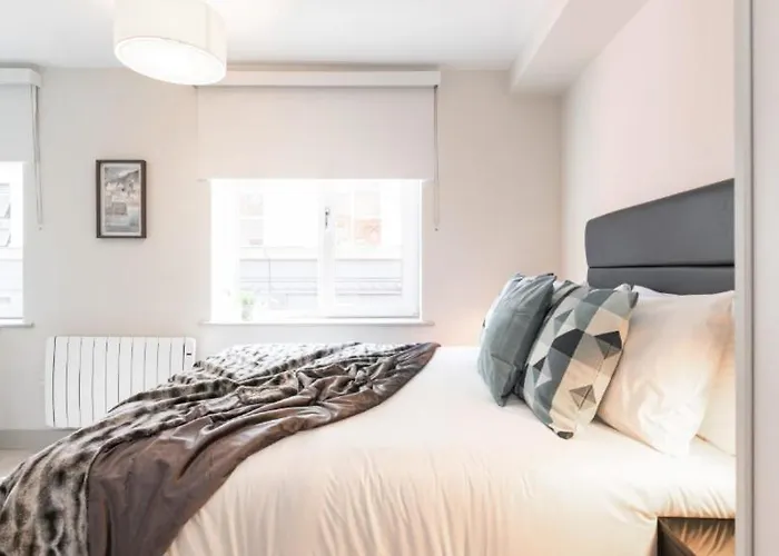 Апартаменты Synergy Montague Street *